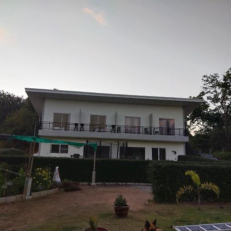 Supunnika Garden Guesthouse Fang Exterior foto